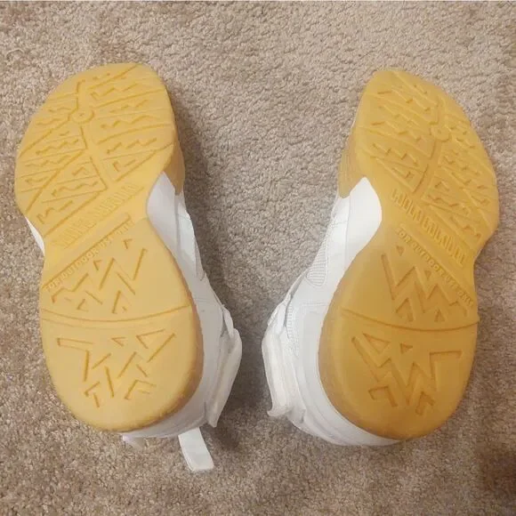 Nike Air Raid Men's Size 7.5 White Gum Soles BRAND NEW WITHOUT BOX
